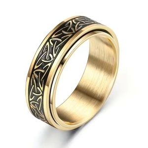 Stainless Steel Gold Celtic Knot Spinner Ring | Fidget Band Black Inlay